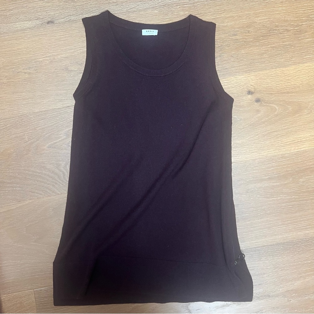 Akris Punto Sleeveless Side Zip Purple Sweater